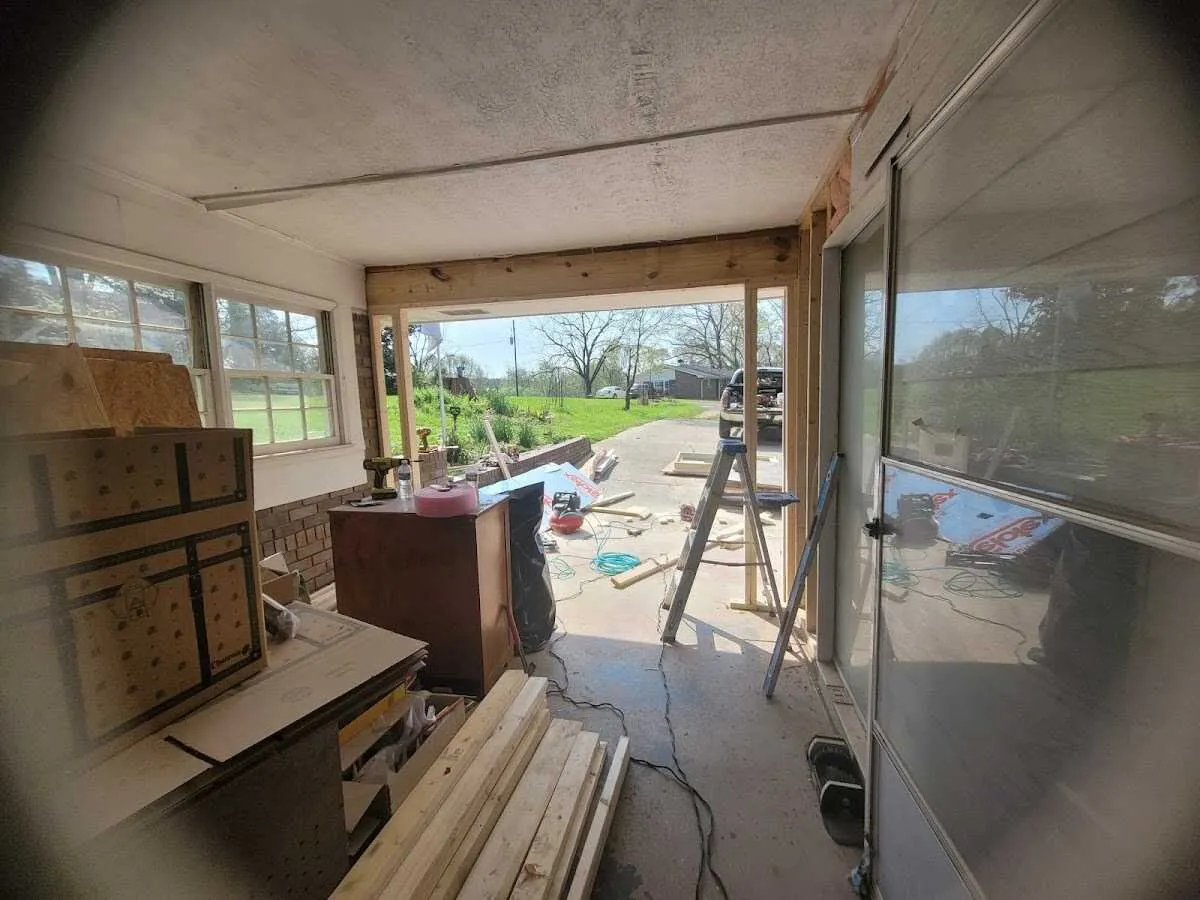 Air movers and dehumidifier for Drying & Dehumidification in Perinton